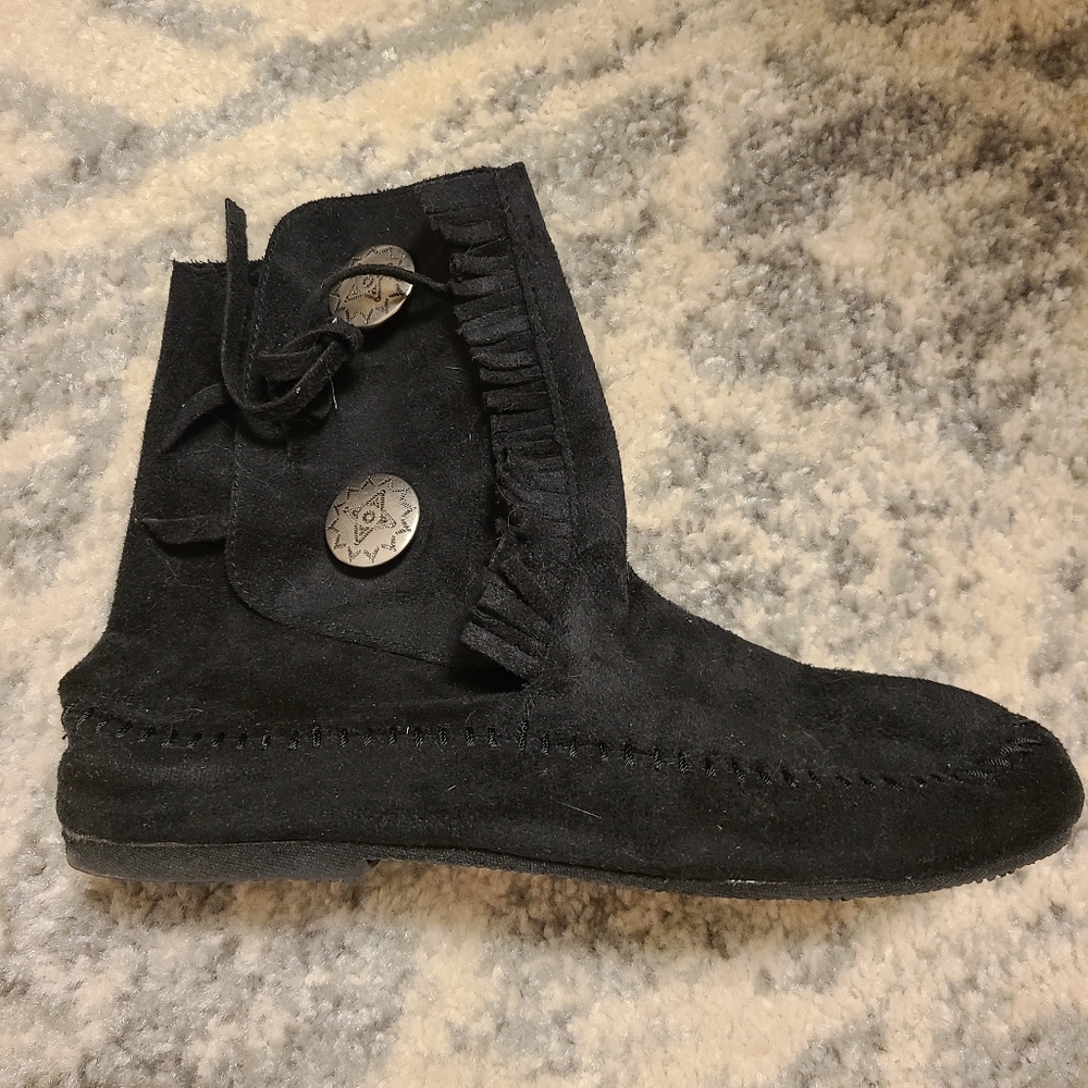 Moccasin booties - Picture 2 of 2